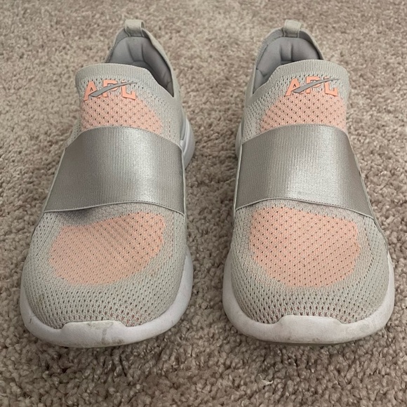 Women's APL‎ TechLoom Bliss Comfort sneakers shoes - Picture 4 of 9